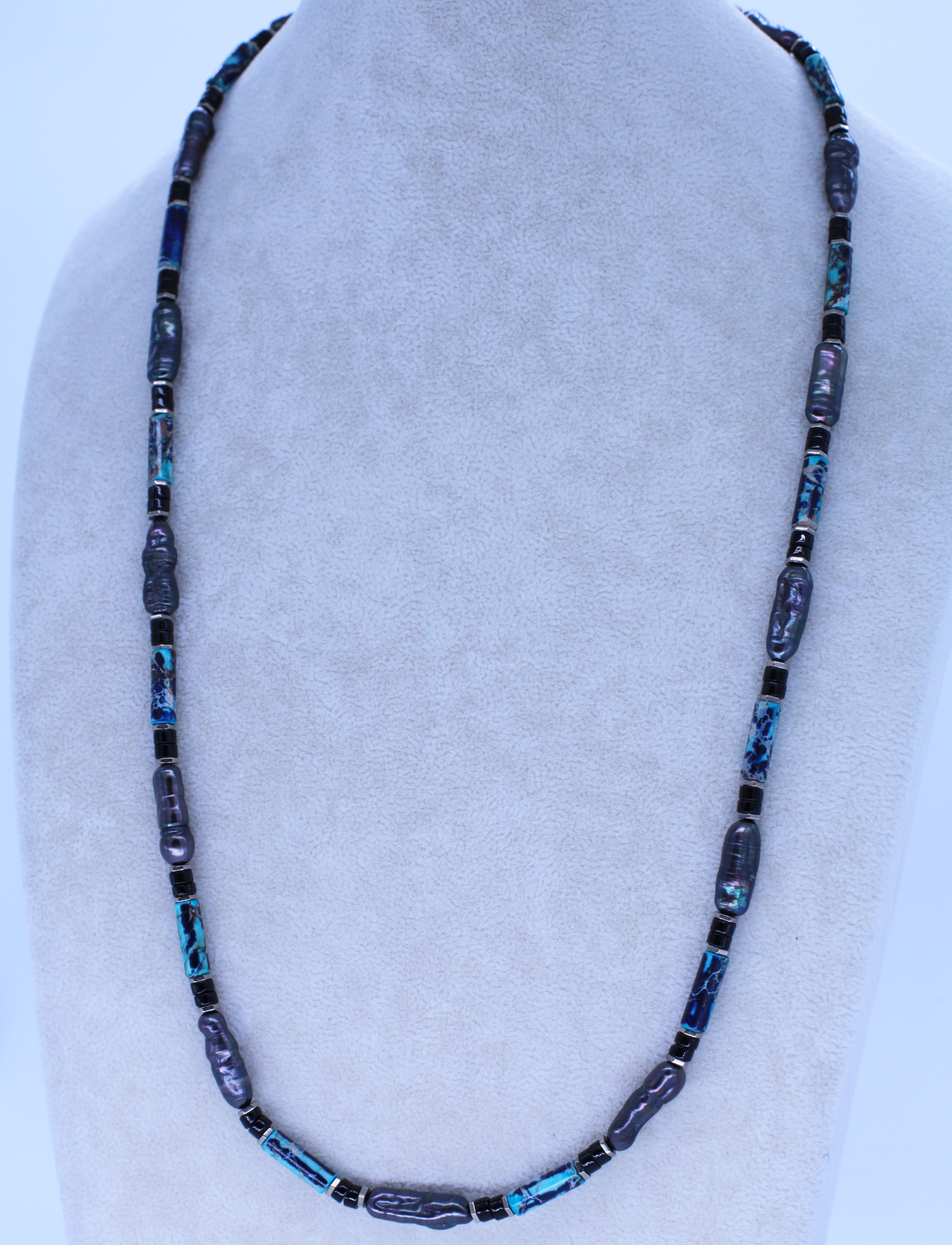Ozen Necklace