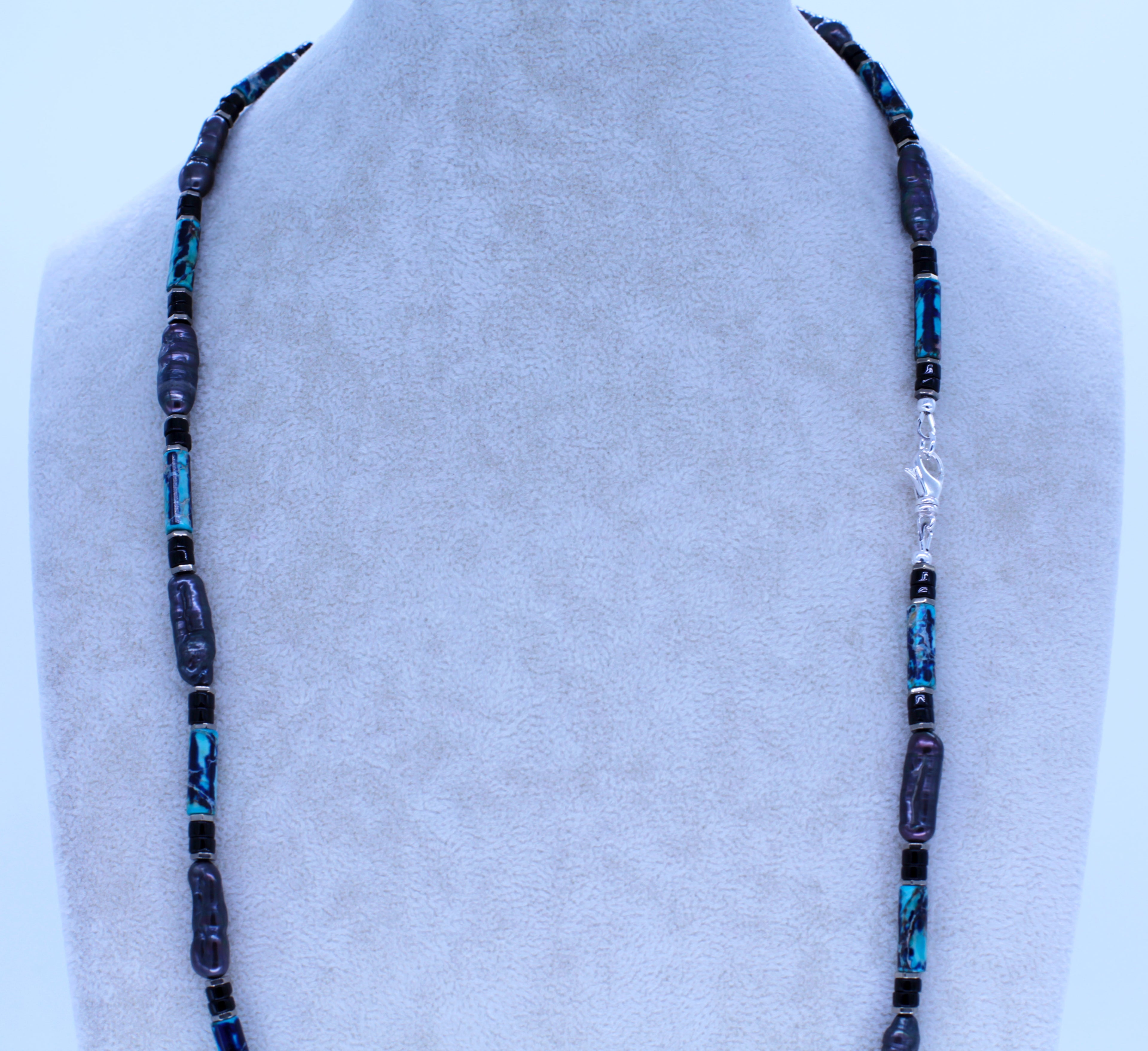 Ozen Necklace
