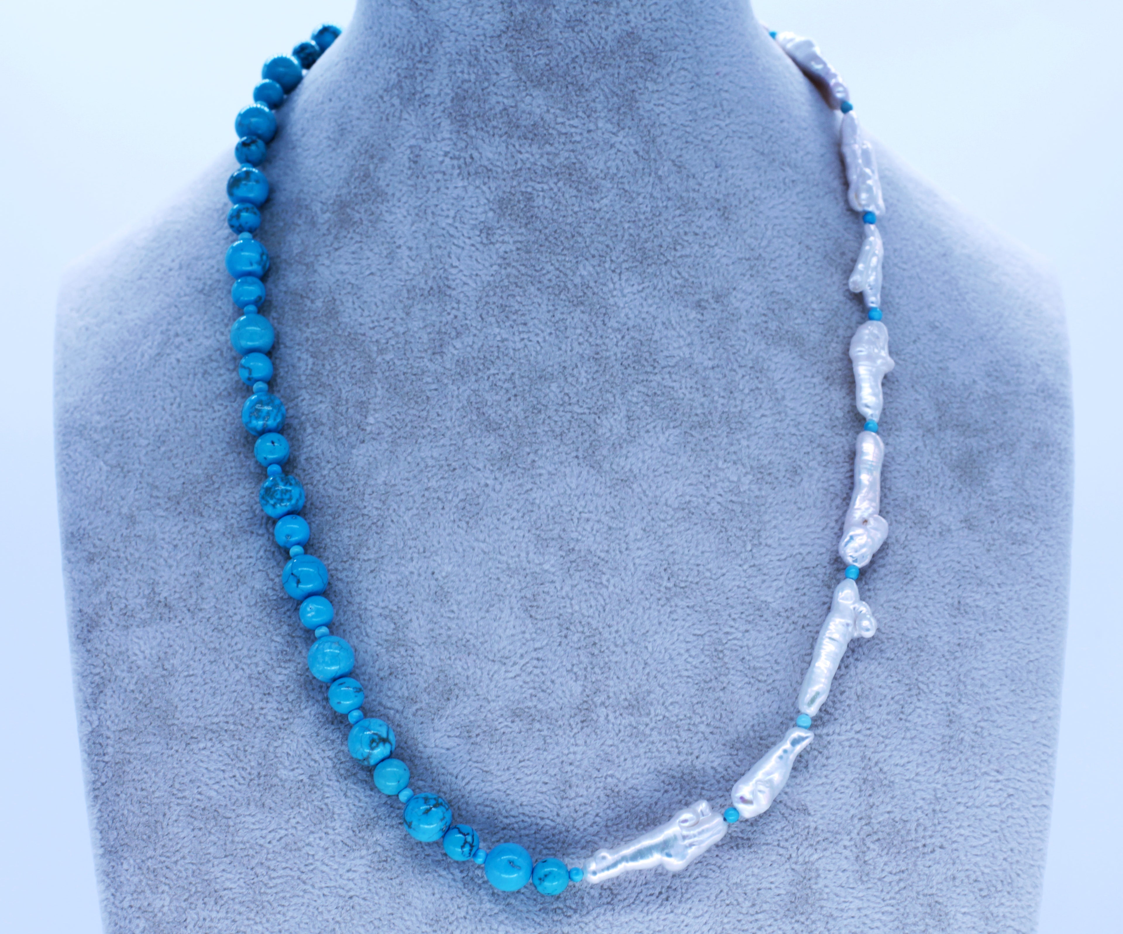 Driftline Necklace